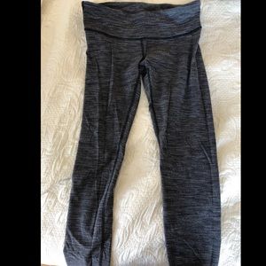 Lululemon wunder under full length size 8